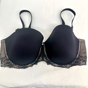 Torrid Black Peach Seamless‎ Bra with Lace Overlay 42DD